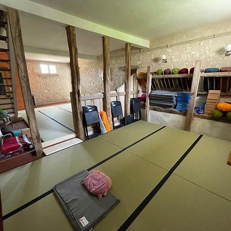 Les Bertaulieres Bed & Breakfast Bossay-sur-Claise Bagian luar foto