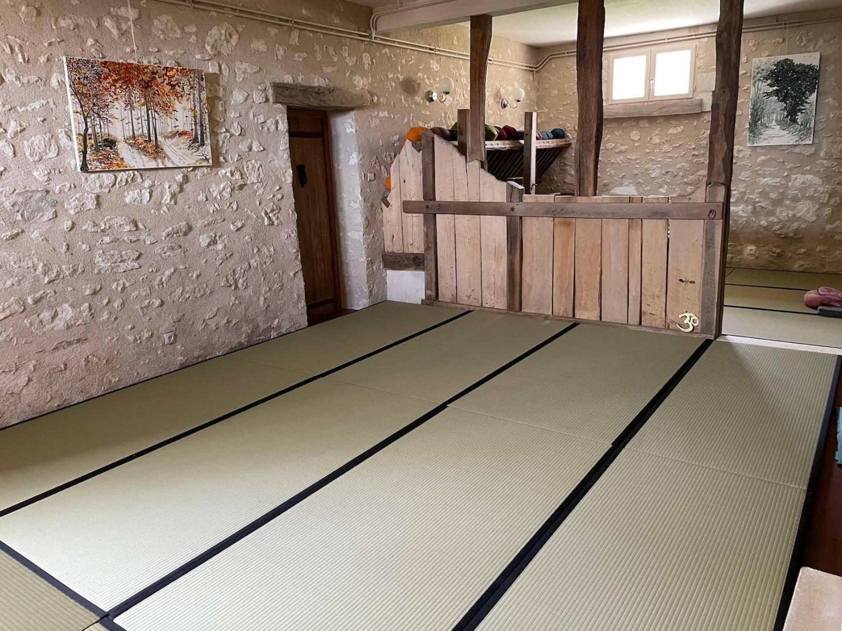 Les Bertaulieres Bed & Breakfast Bossay-sur-Claise Bagian luar foto