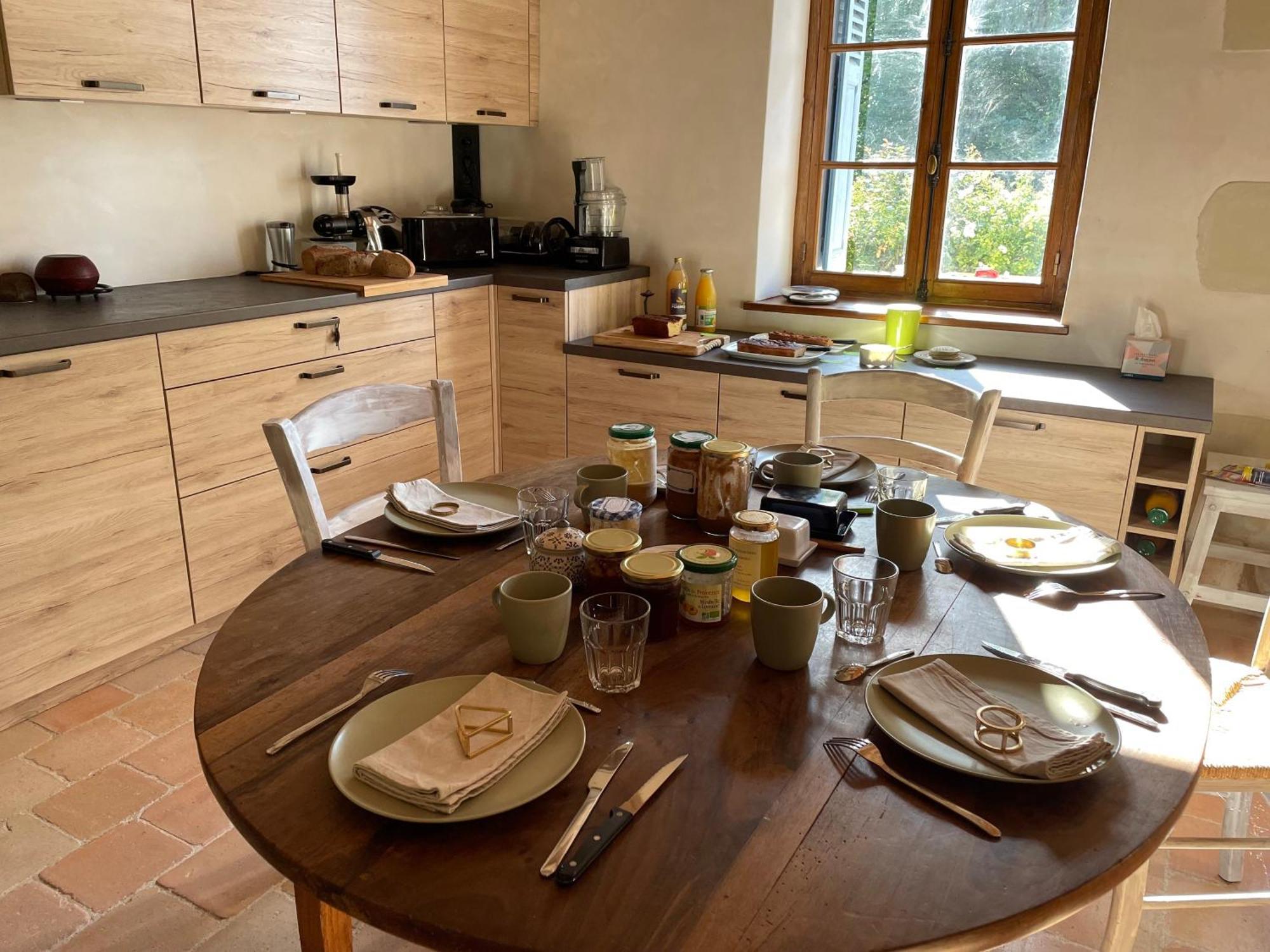 Les Bertaulieres Bed & Breakfast Bossay-sur-Claise Bagian luar foto